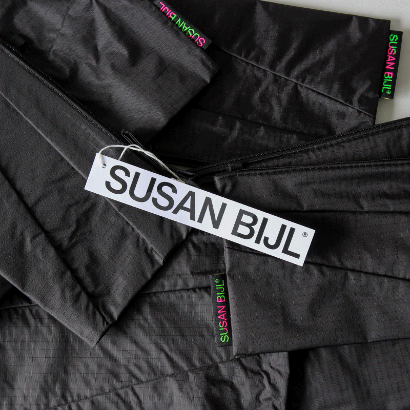 ݡ ֥å&֥å(SUSAN BIJL٥)