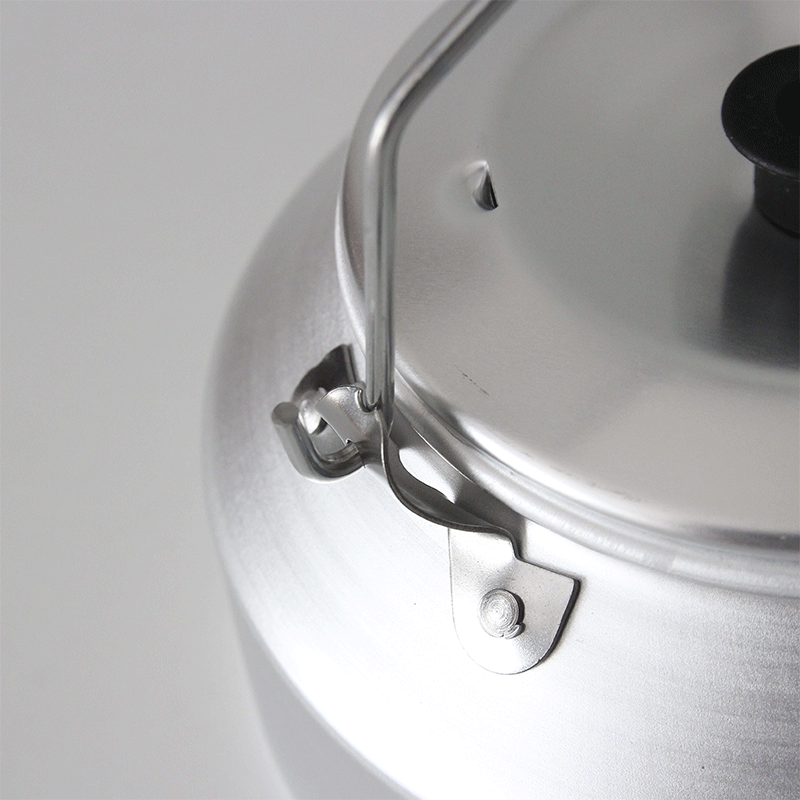 ���ȥ� 0.9L (�ȥ�󥮥� )