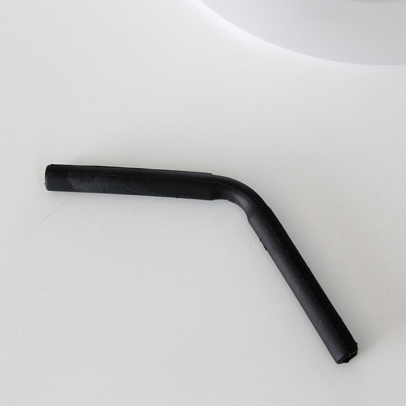 ���ȥ� 0.9L (�ȥ�󥮥� )