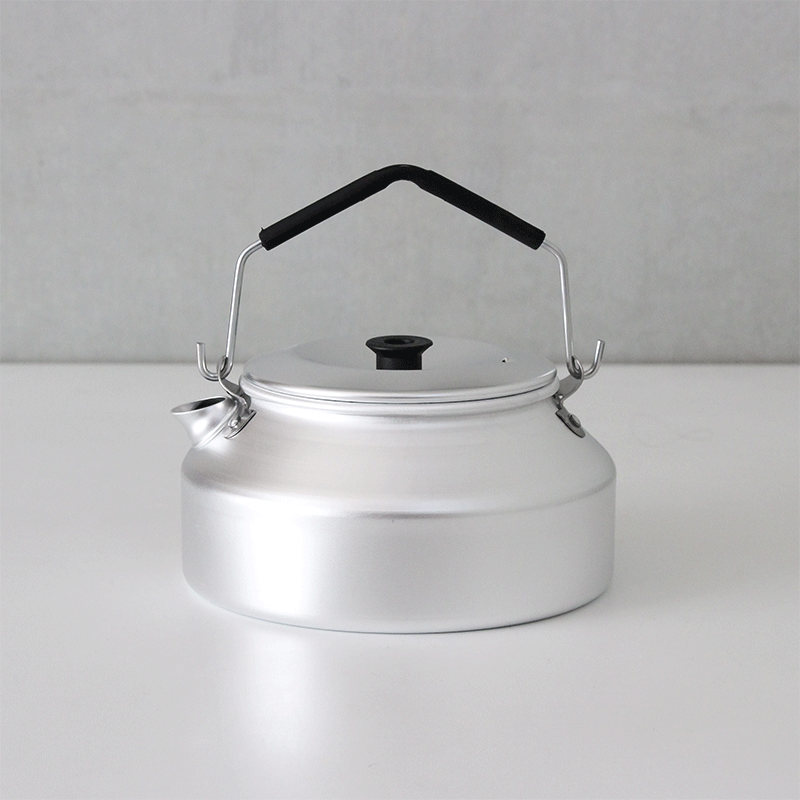 ���ȥ� 0.9L (�ȥ�󥮥� )