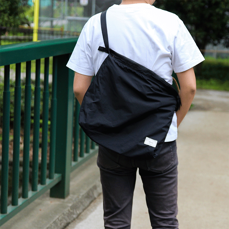 ��С����֥륷�������Хå�(���ӥ��� �� ���ե� �������ƥ��� ����� ����)