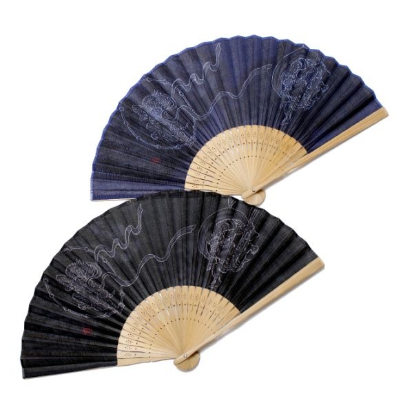 ☆【男性用扇子】風神雷神淡唐木（扇子袋付き・紙箱入り） 全2色