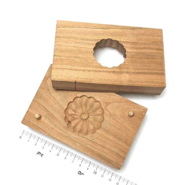 上生菓子用 木型 No51 菊 ※受注生産：納期1か月程度 | 職人手彫 和菓子