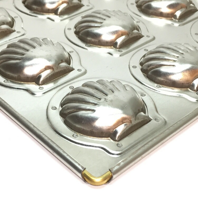 シリコン 加工 ミニ ホタテ 小 マドレーヌ 型 天板 12個付 空焼き 不要 松永製作所 Matsunaga すべての商品 かっぱ橋お菓子 型専門店 馬嶋屋菓子道具店