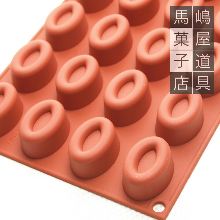 ���ꥳ�ޡ��� ���ꥳ��ե�å��� SF083 ���⡼�� �����Х� ���Х�� 24���� | Silikomart �ƥ�����