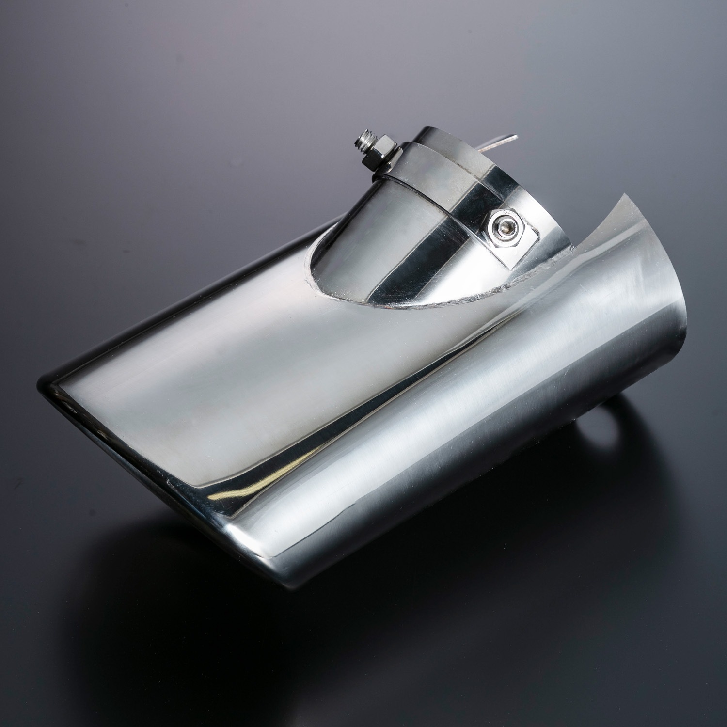 トヨタ 200系 ハイエース / レジアスエース用 マフラーカッター INTEC