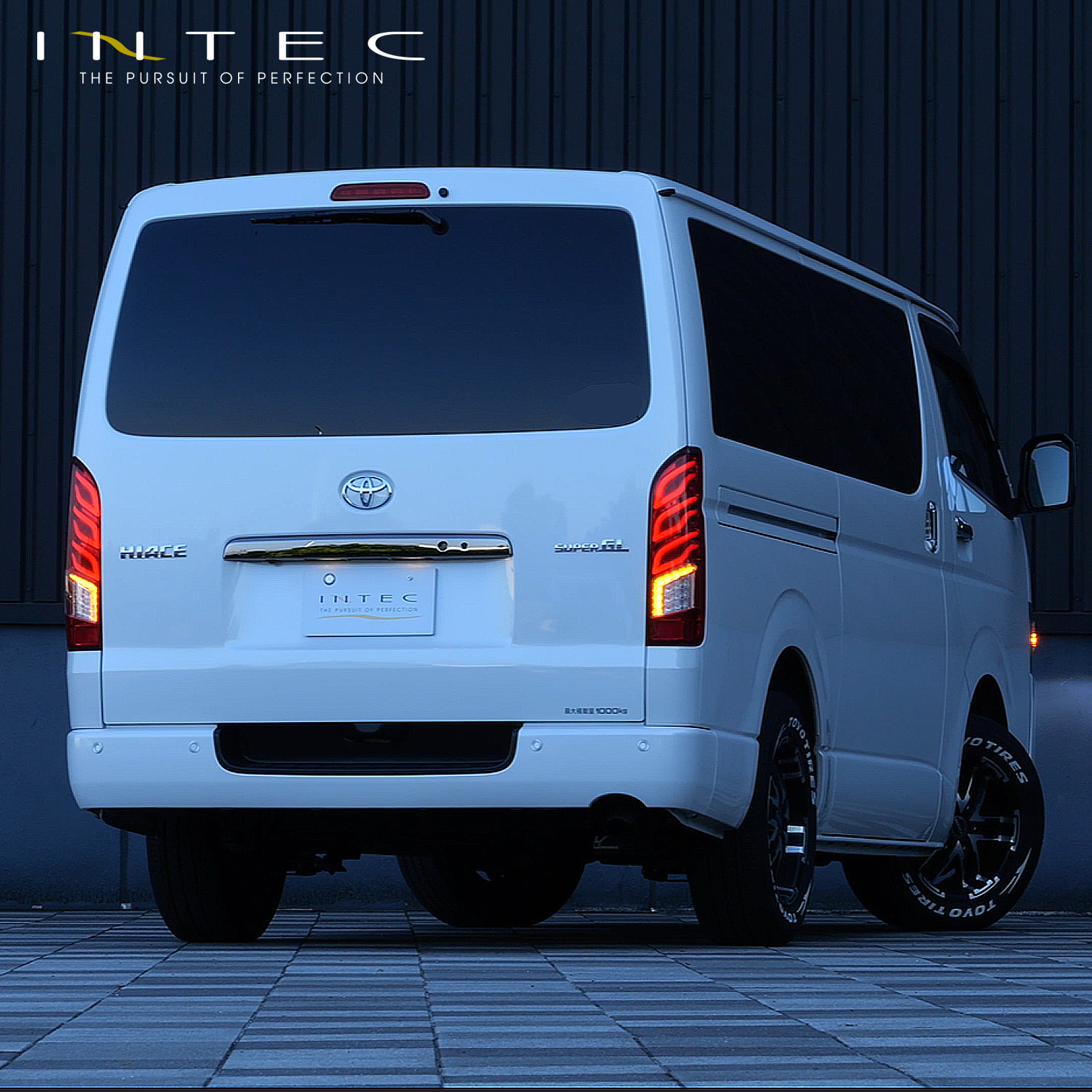 ハイエース 200系用 フルLEDテールランプ Type2 INTEC | 車種別