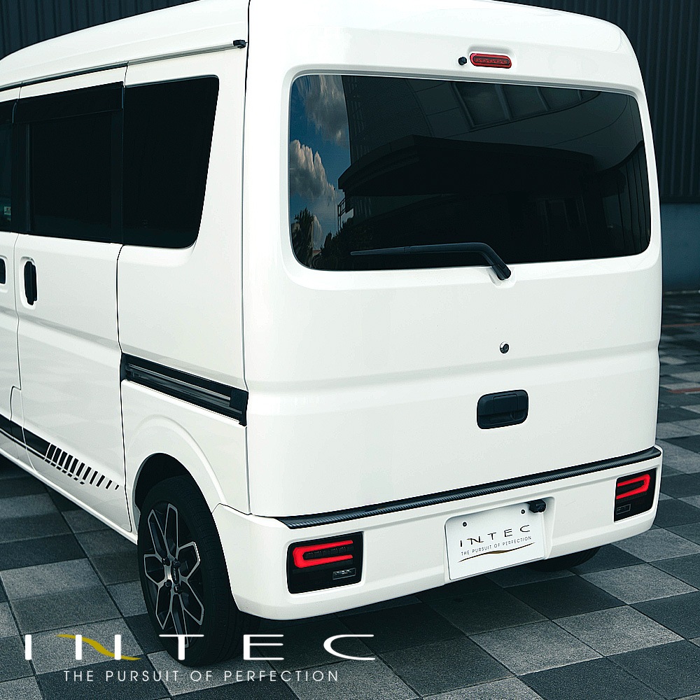 スズキ エブリイ DA17V/ DA64V用 フルLEDテールランプ　Eマーク取得　保安基準適合証　1年保証 INTEC