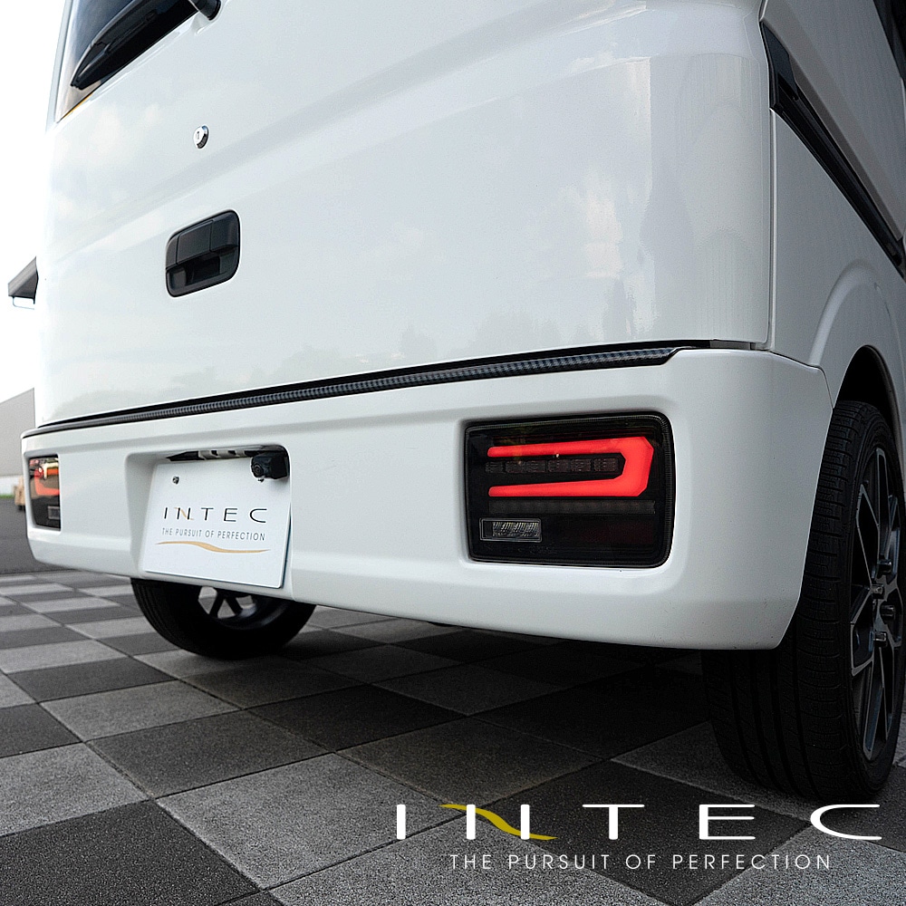 スズキエブリィ　チューブフルLEDテールランプ スズキエブリィ チューブフルLEDテールランプ LEDテールランプ