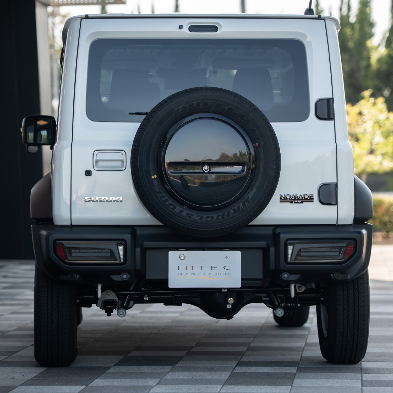 【予約販売 6月以降発送予定】ジムニー・ノマド・シエラ用 INTEC フル LED テールランプ Type2 保安基準適合 Eマーク取得 1年保証【INLTL015-SZJC74】
