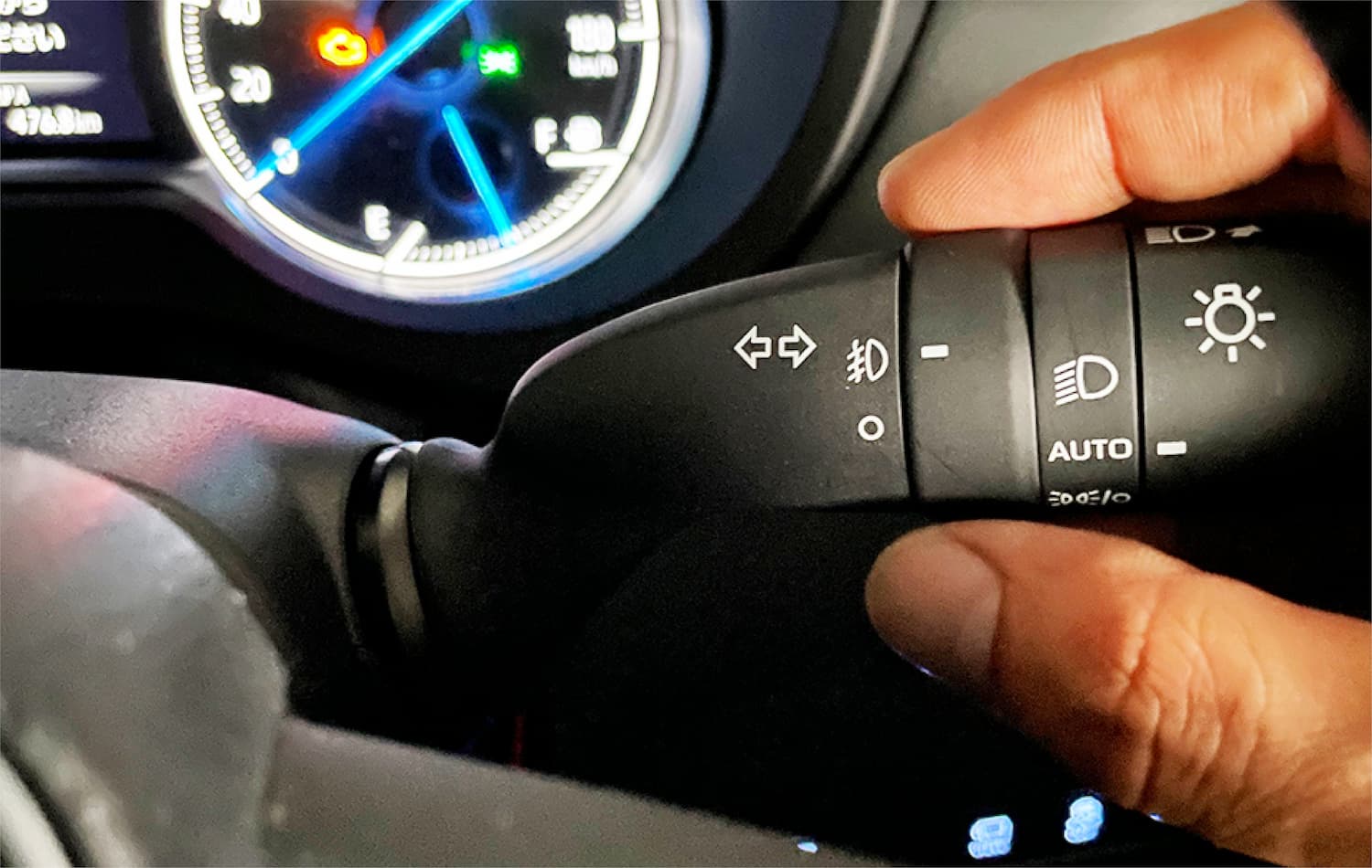 【TOYOTA純正オプション】バイカラーLEDフォグランプ（切り替え式） トヨタ純正LEDフォグ交換用バイカラーバルブ ホワイト/イエロー