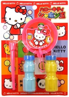 キティ シャボン玉 台紙付 単価85円(税込)×24個|おもちゃ景品の「人形