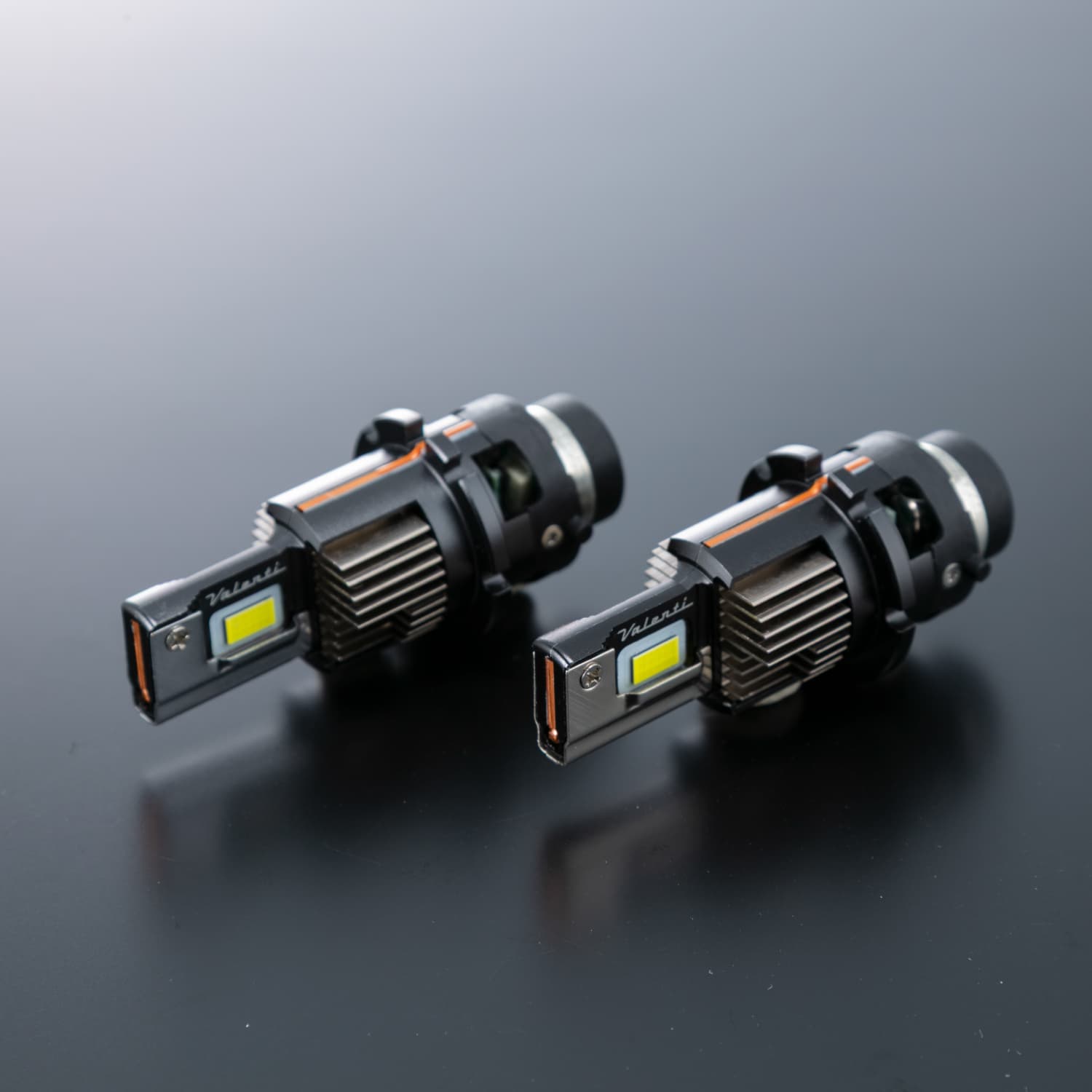 Valenti ヴァレンティ LEDヘッドバルブ XEスマート D2S D2R D4S D4R 11000lm 6000K 純正HID交換タイプ  XEスマート  車検対応 2年保証