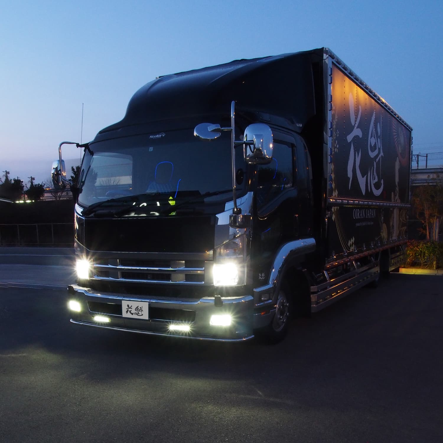 花魁 OIRAN LEDヘッドバルブ トラック用 閃光 24V D2 6000K 11000lm 直電タイプ 車検対応