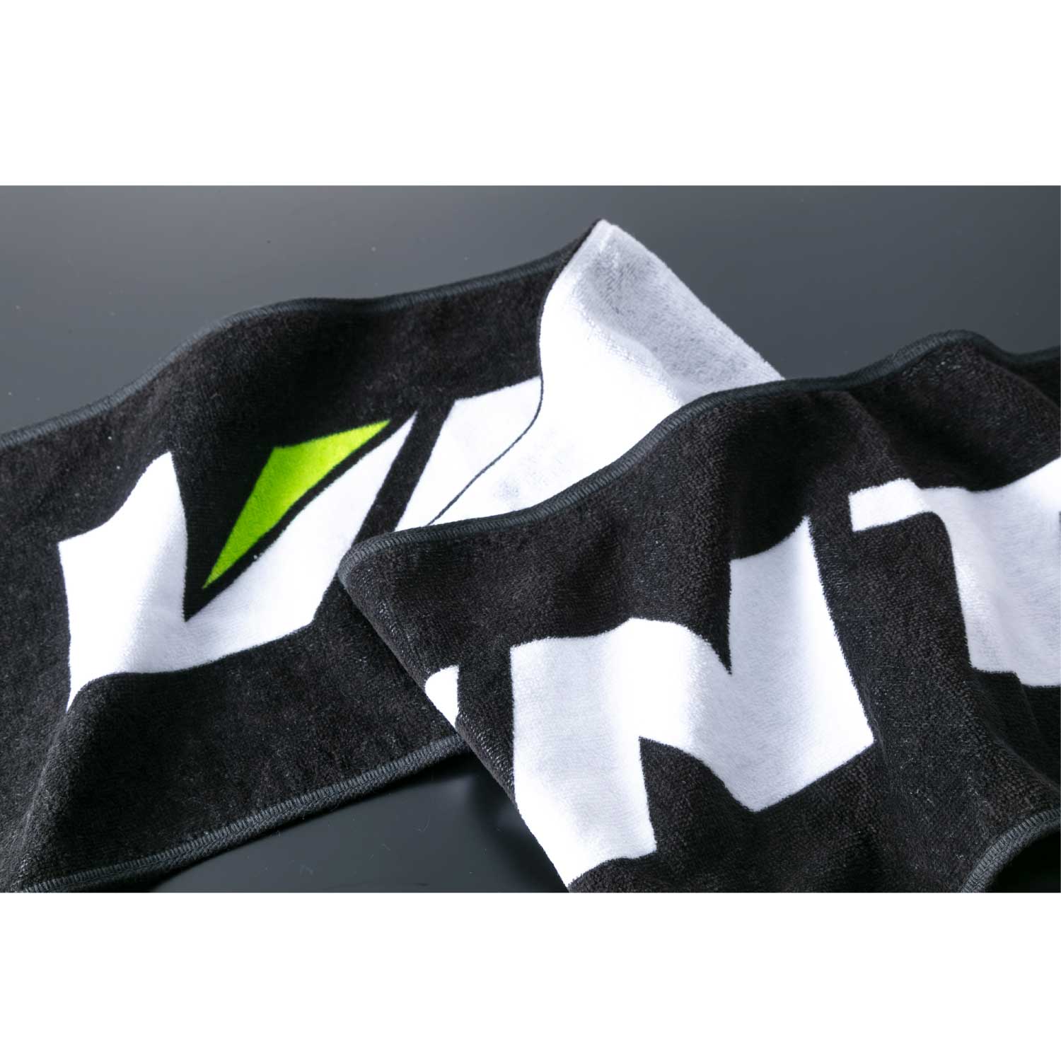 AtR マフラータオル 公式ショップ限定】Valenti ヴァレンティ タイヤホイールロゴ