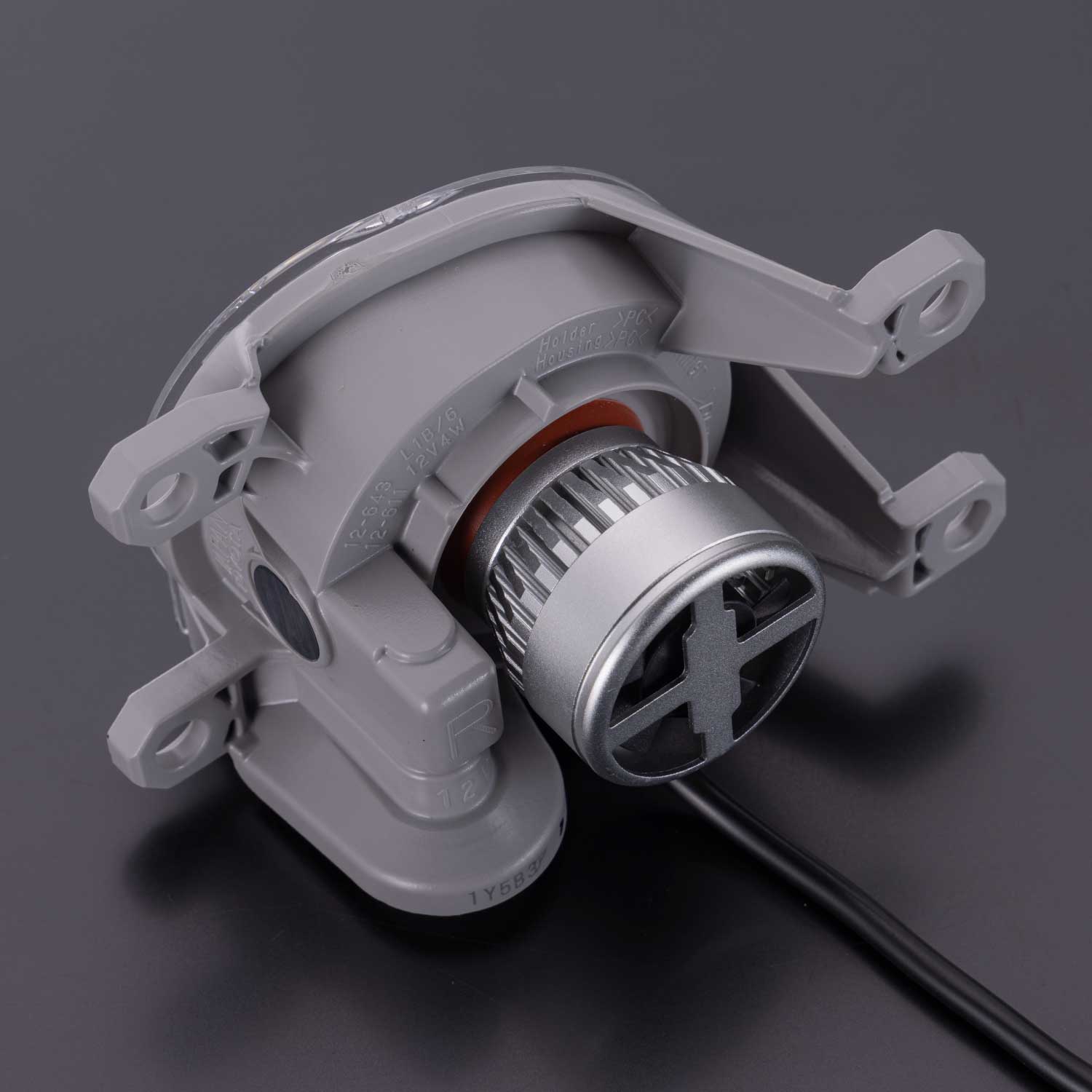 Valenti ヴァレンティ 200系7型ハイエース LEDフォグ専用ジュエルLEDエクスチェンジフォグバルブハイルーメン 2800K 2年保証【LFG205-28】