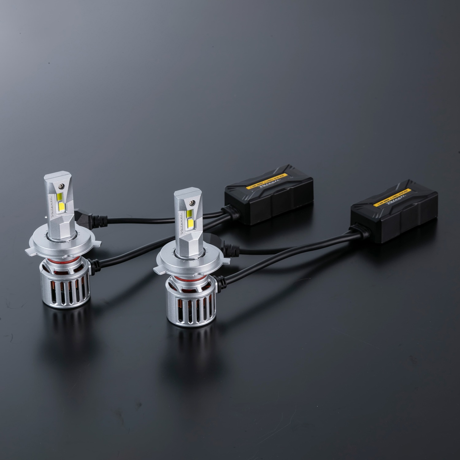 【新品未使用】valenti LZZ11 H4 LEDバルブ VALENTI ヴァレンティ ジュエル LEDヘッドバルブ LZZシリーズ LZZ11