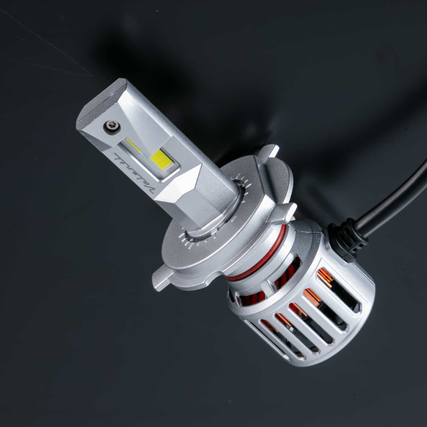 VALENTI ヴァレンティ ジュエル LEDヘッドバルブ　LZZシリーズ LZZ11 H4HL 6000K ２個入り 車検対応 ３年保証 【LZZ11-H4HL-60】 