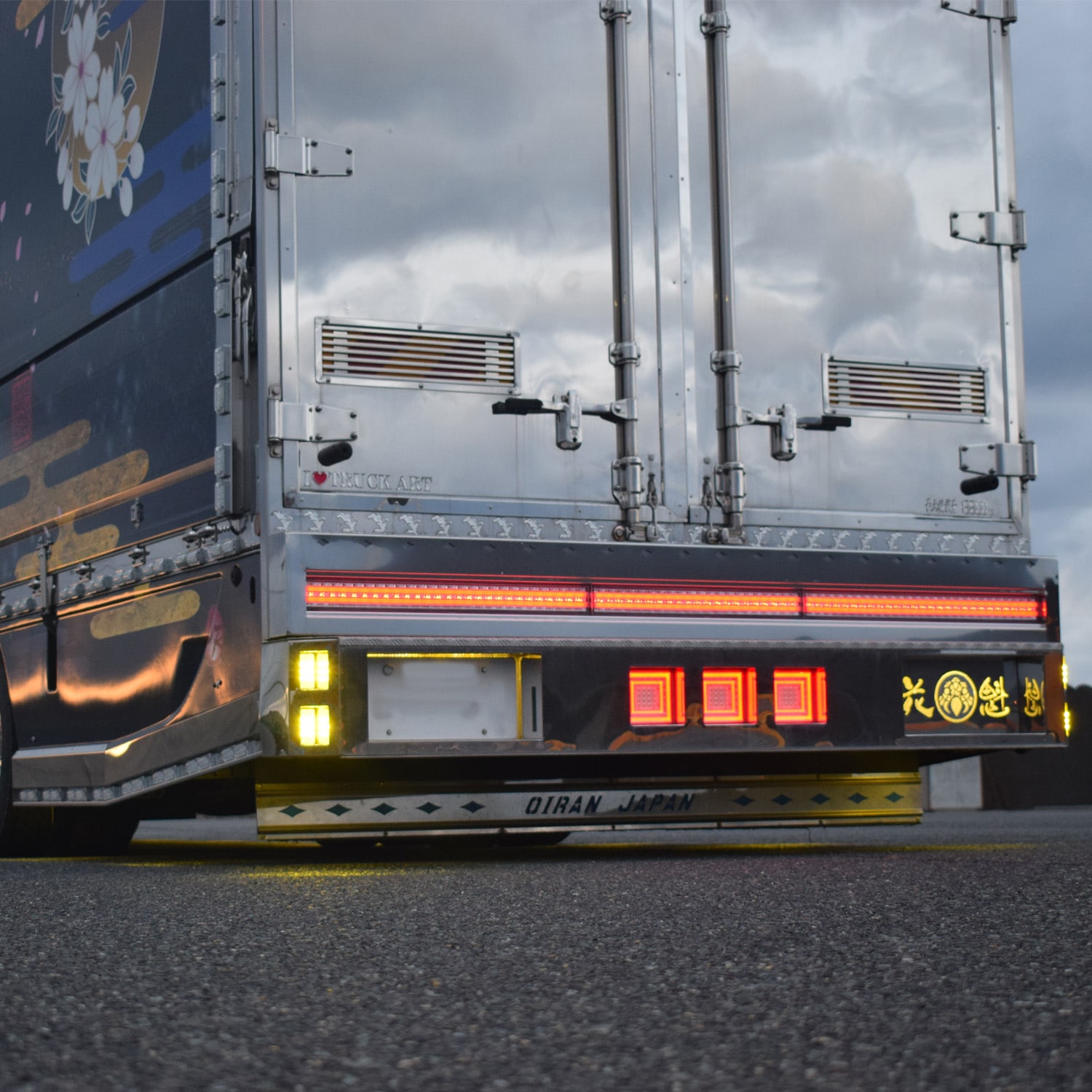 花魁 COMBO剣 トラック用 LEDテールランプ【OIRAN LED TAILLAMP】保安