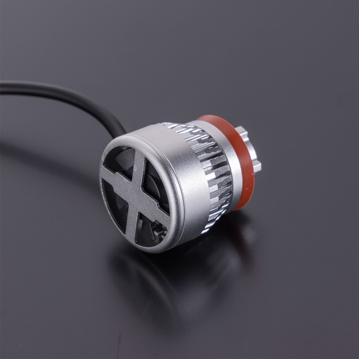 トヨタ車純正LEDフォグランプ交換用 Valenti ヴァレンティ ジュエルLED エクスチェンジフォグバルブ ハイルーメン 6500K 4000lm 車検対応 2年保証