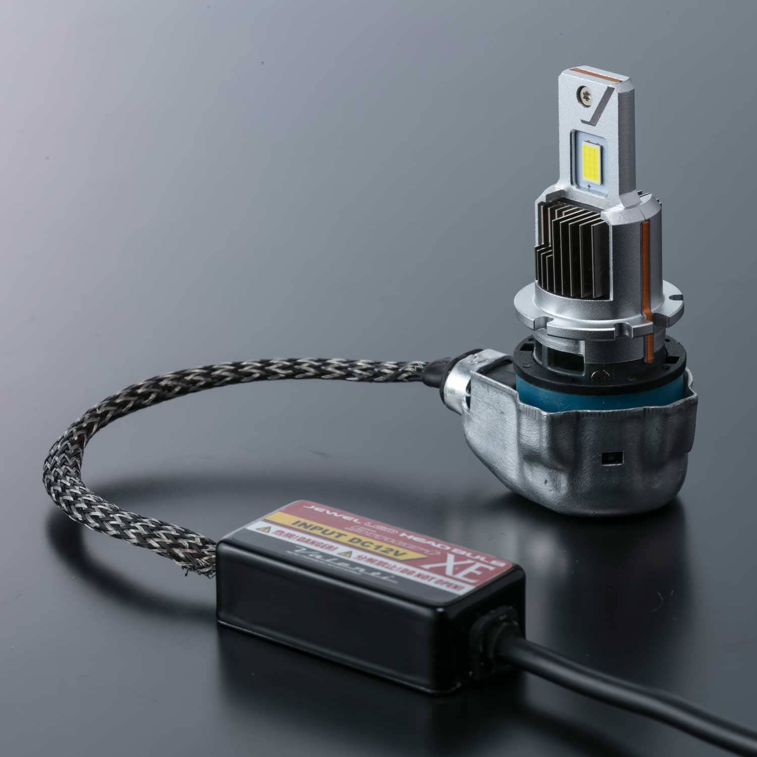 Valenti ヴァレンティ 純正HID交換タイプ LEDヘッドバルブ XEスマートD2D4共用 ホワイト 6000K 保安基準適合 車検対応 2年保証【LXE33-D2D4-60】