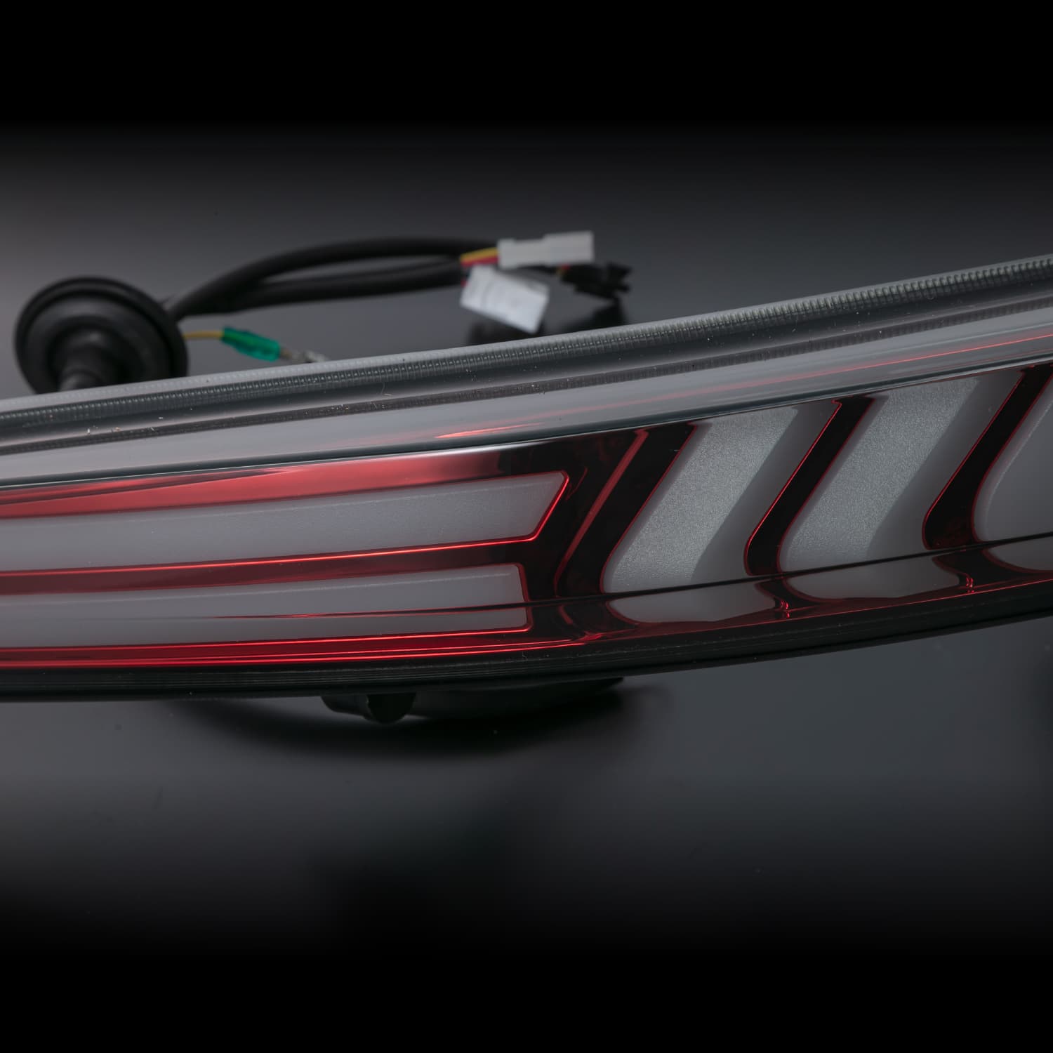 【公式ショップ限定カラー】Valenti ヴァレンティ トヨタ ハリアー 80系 ジュエルLEDテールランプULTRA タイプ2 アッパー（上側）のみ OEA シーケンシャル 流れるウインカー 保安基準適合 Eマーク取得 1年保証【TT80HAU2-SR-1】