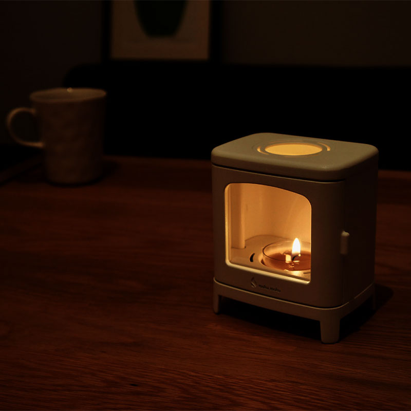 �������ʡ��ޤ����ȡ��֡����ס��ۥ磻��