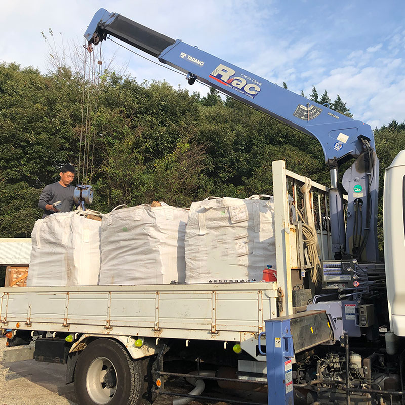 薪クラブ本店 薪（まき）・薪ストーブ・石窯の専門店