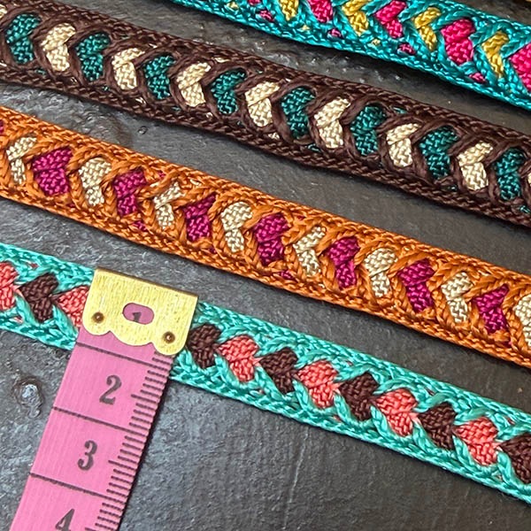 1cm幅 光沢糸サブラシルクリボンブレード リバーシブルハートモチーフモロッカンシルクテープ サボテンリボンブレード ヴィーガンシルクブレード  営業日即日発送