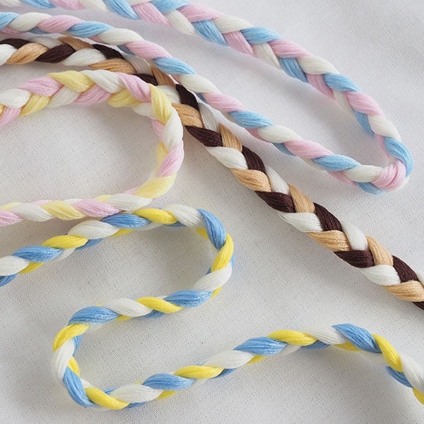 6mm幅 淡いペールカラー 編み込み紐ブレード 靴紐 巾着ひも パステルカラー レーヨンブレードテープ 手芸用リボンテープ お弁当袋用ひも ブレスレット アンクレット作り 営業日即日発送 