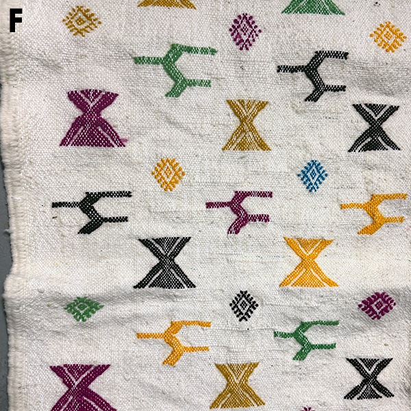 モロッカンラグ 手織りウール ぬくもり モロッコカーペット グローウィ キリム ラグマット ベルベル族 ベニワレン 絨毯 玄関キッチンリビング用マット 営業日即日発送【ワールデザインmakiras】