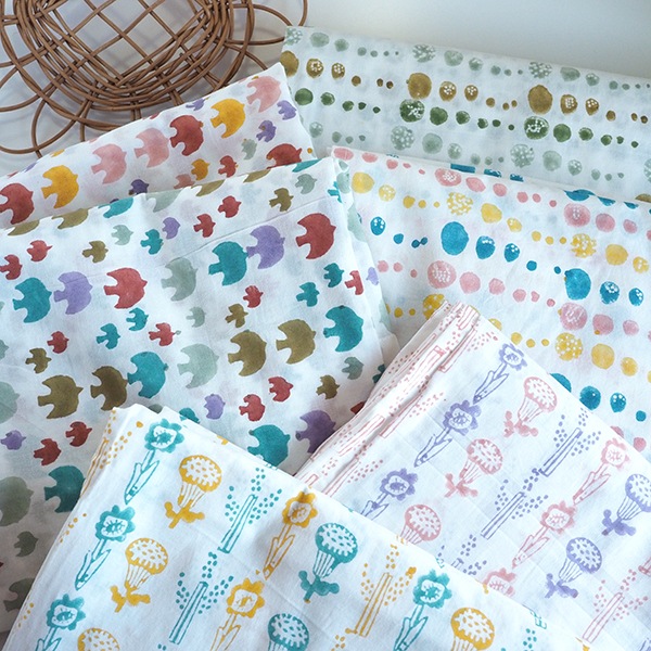 107cm×176cm インド綿100%ブロックプリント GOTSオーガニックコットン オリジナルカーテン 鳥 花柄 ドット柄 子供部屋 リビング 寝室 サイズ調節可能 フリーサイズカーテン  営業日即日発送【ワールデザインmakiras】