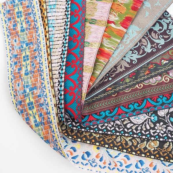 5cm幅 なめらかリボン 薄手チロリアンテープ 太幅リボン 手芸用リボン ネイティブ柄リボン  持ち手テープ 中幅手芸テープ ペット首輪 ヘアポニーフック リボンヘアゴム ハンドメイドギターストラップ チロルテープ 営業日即日発送