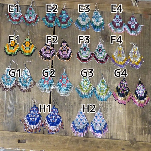 ハンドワークビーズピアス ネイティブ柄 インディアンアクセサリー ビーズネックレス ビーズバレッタ ビーズコサージュ チャーム 営業日即日発送 