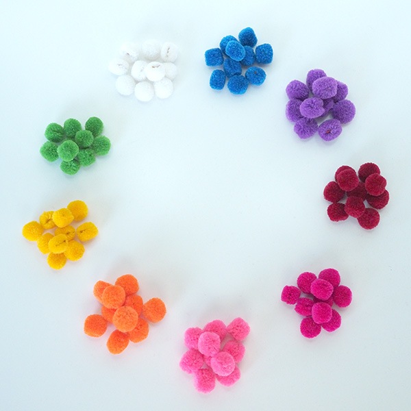 直径約1cm 10個セット カラフルポンポンパーツ 無地 ハンドメイドボンボンパーツ アクセサリーヘアゴム 営業日即日発送 