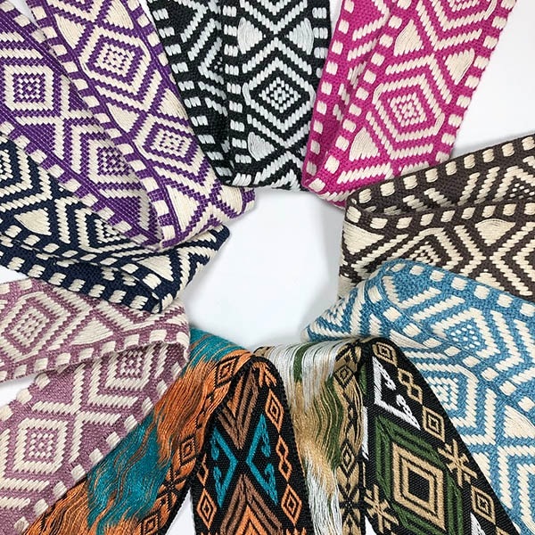 4cm幅 オルテガ柄太幅持ち手テープ チロリアンテープ ネイティブ幾何学模様刺繍リボン カメラチェーン ギターストラップ 推し活キーリング ワッペンベース 推し 概念 グッズ 推しぬいリボン 営業日即日発送