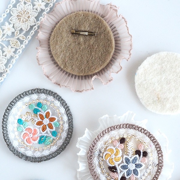 7cm幅 オリジナルデザイン サークル モチーフリボン ボタニカル花柄刺繍 サークル 縁取り モチーフレースリボン 営業日即日発送 