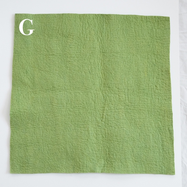 【50×50cm】ウール100％ フェルトシート 特大 羊毛フェルト 厚手 フェルト 生地 カットクロス ハンドメイド 手芸 DIY クラフト バッグ 帽子 インソール マット 工作営業日即日発送[ワールデザインmakiras 全商品商用可 リボンレース卸]
