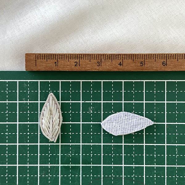 2個セット インドビーズ 刺繍ワッペン  ゴールド ブロンズ シルバー フェイク ミラーワーク 刺繍 ビジューパーツ アクセサリーパーツ 営業日即日発送 