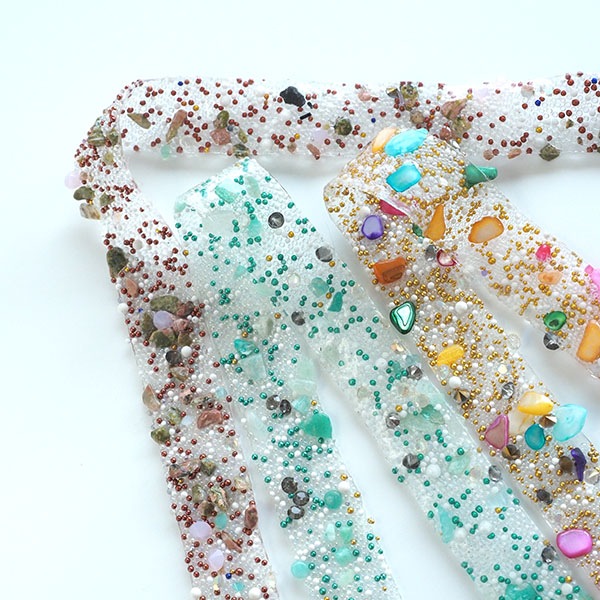 1.5cm幅 ビーズ付きインテリア装飾用リボン カラフルストーンデコパーツ ビーズDIYテープ 装飾パーツ 卓上フォトフレームデコレーション 営業日即日発送 