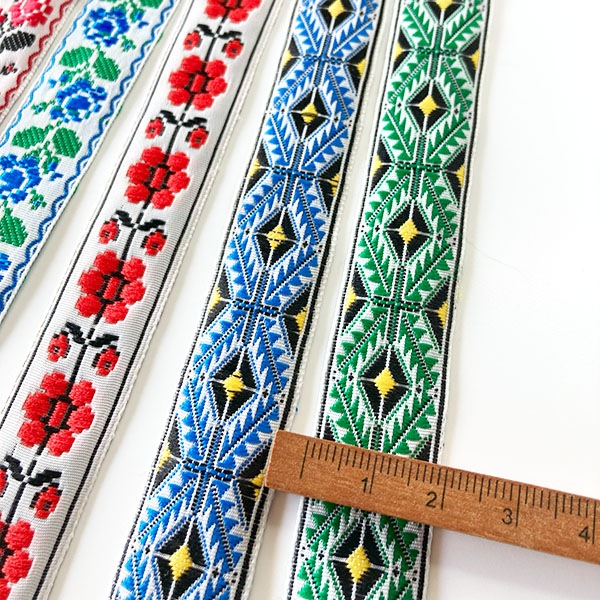 2cm幅 ウクライナ刺繍リボン　東欧北欧柄チロルテープ フラワーテープ 刺繍テープ 伝統工芸刺繍柄 チロリアンテープフラワー 営業日即日発送 