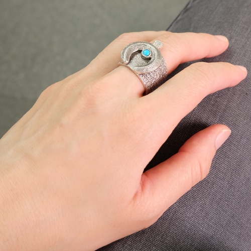 15号 リービゲイ トゥファキャスト ナジャ リング ｜マライカ公式通販