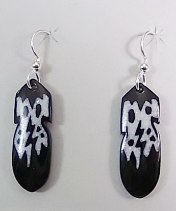 ラコタ族　ケヴィンポーリアー ピアス　