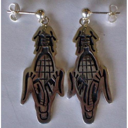 ウィリスフメイェステワ オーバーレイ ピアス