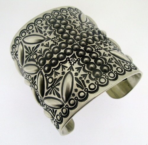 極美品　ハーマンスミス　スタンプワーク　ヘビーゲージ　バングル 133mm ハーマンスミス スタンプワーク バングル｜マライカ公式通販