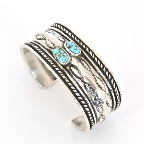 157mm アーニーリスター スタンプワーク レッドマウンテン バングル