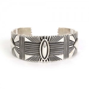 ロンべドニー バングル 143mm ロンベドニー スタンプワーク バングル｜マライカ公式通販