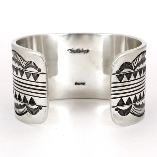 143mm テリーマルチネス コーラル バングル｜マライカ公式通販