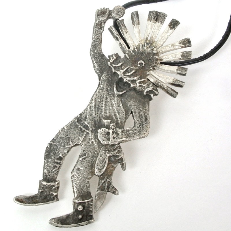 フィランダービゲイ トゥファキャスト ペンダント