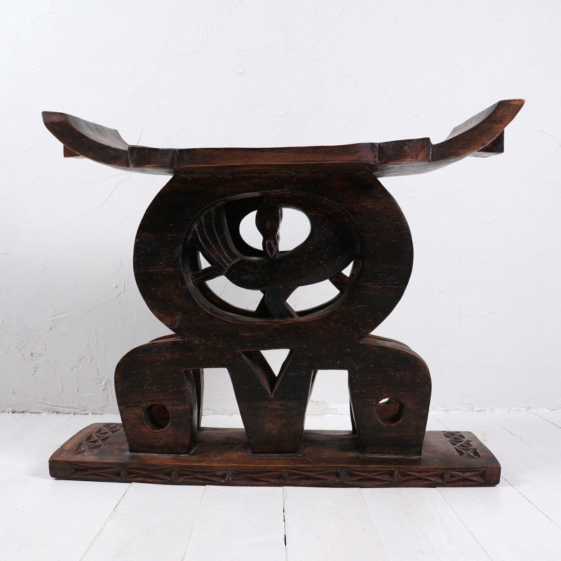 アシャンテ族ハンドメイドスツール 【送料1000円込】｜マライカ公式通販